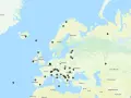 Mapa Europy z zaznaczonymi punktami, które mogą symbolizować korona europy szczyty.