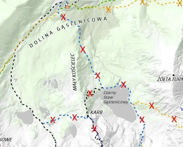 Mapa Tatr z zaznaczonymi czerwonymi krzyżykami, wskazującymi na **zamknięte szlaki Tatry**. Widoczne nazwy: Dolina Gąsienicowa, Mały Kościelec, Czarny Staw Gąsienicowy.
