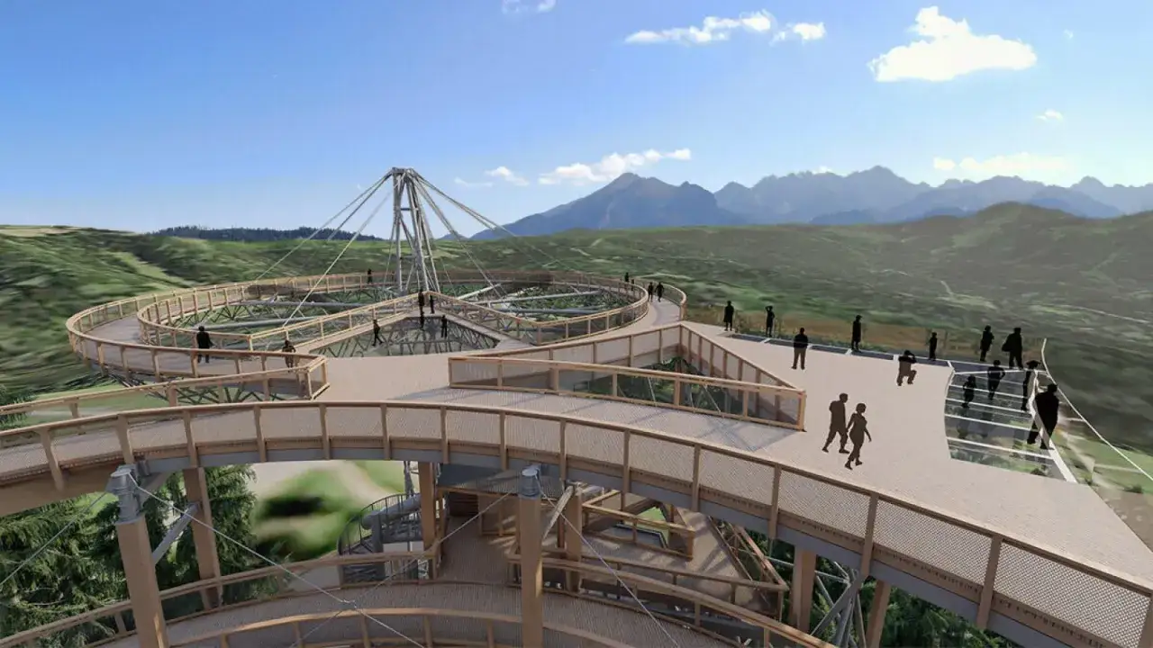 Drewniana ścieżka w koronach drzew z widokiem na góry. Sprawdź sky walk cennik i zaplanuj wizytę w tym niezwykłym miejscu.